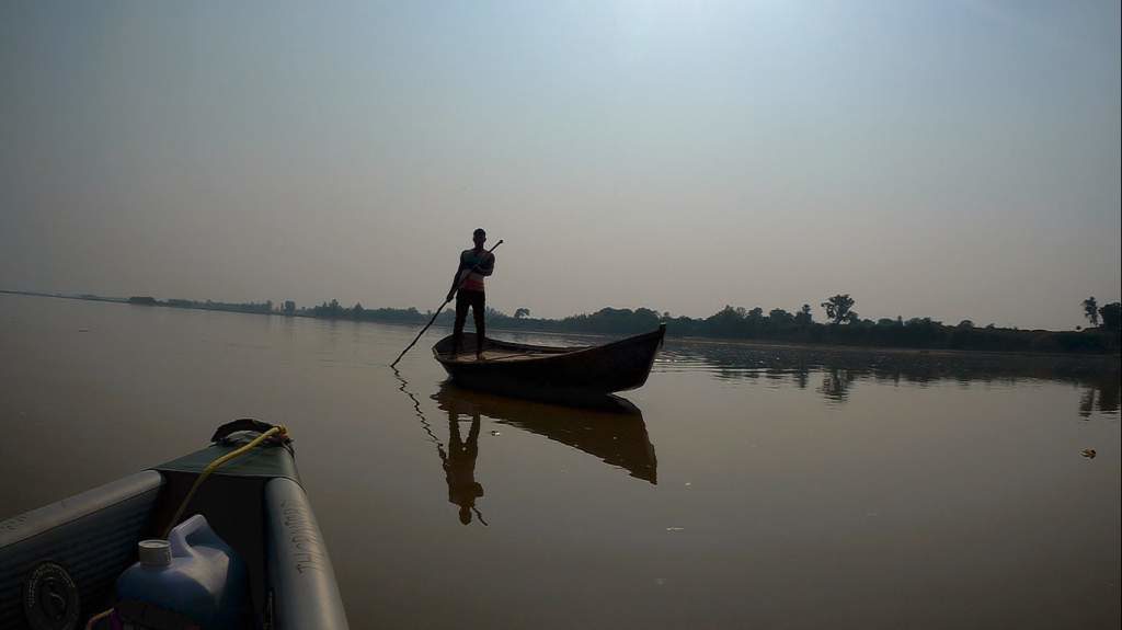 Another slow boat on the Ganges