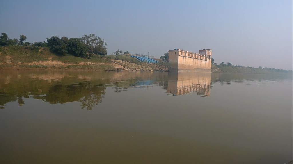 An irrigation project at Telaghat