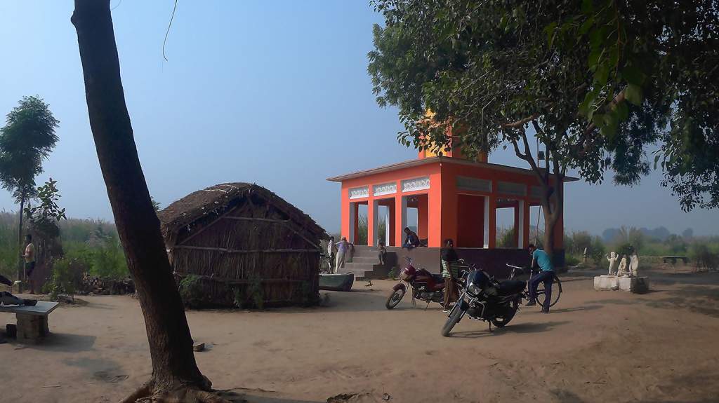 The temple camp at Kanigada