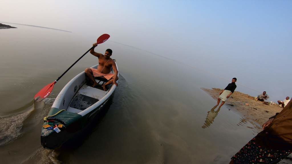 Locals take joyride in the canoe at Samho
